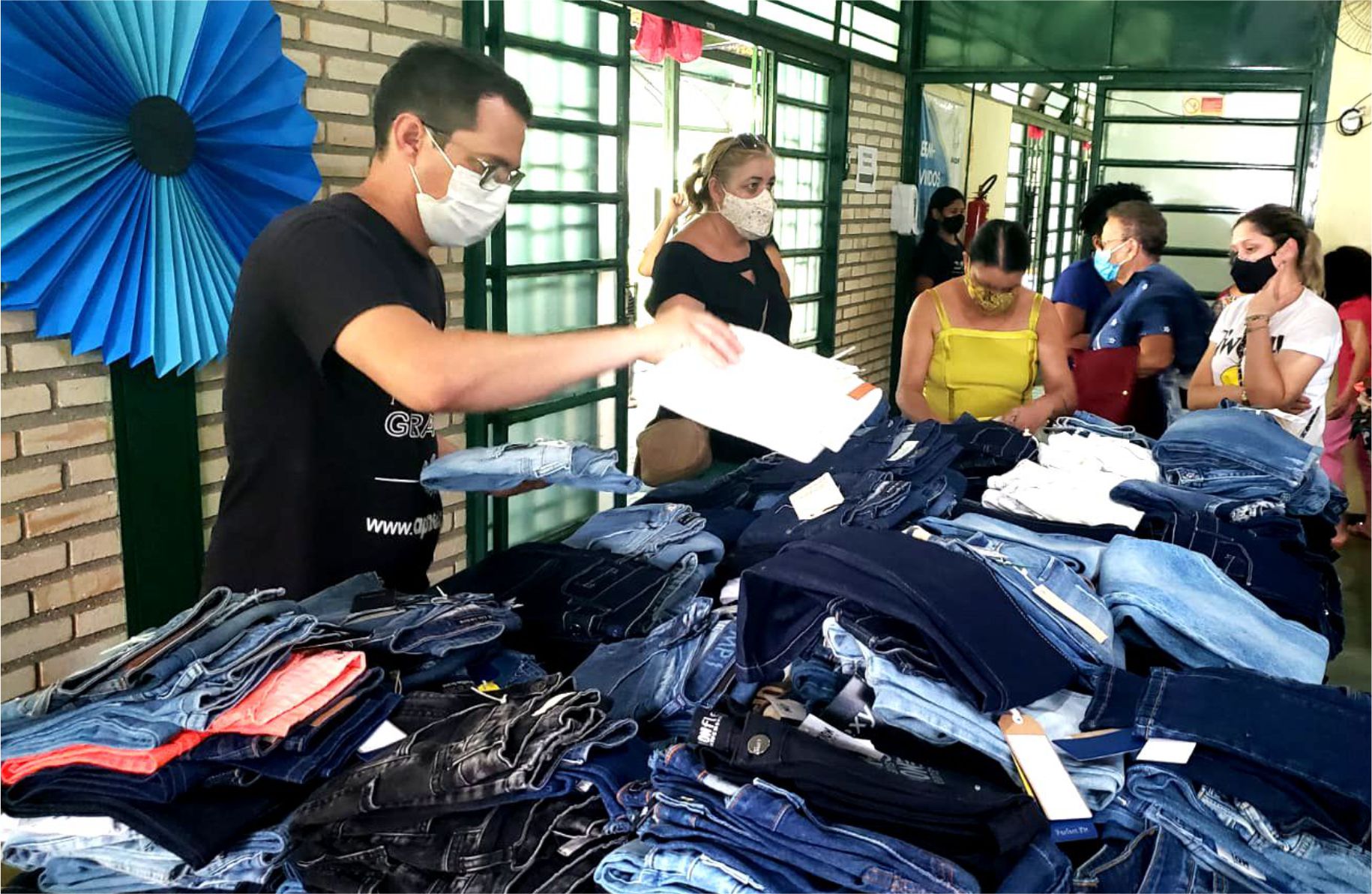 Read more about the article Outlet Jeans Beneficente favoreceu APAE-DF em Sobradinho