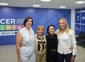 Governadora visita APAE-DF para início de novos serviços de reabilitação em parceria com a Secretaria de Saúde
